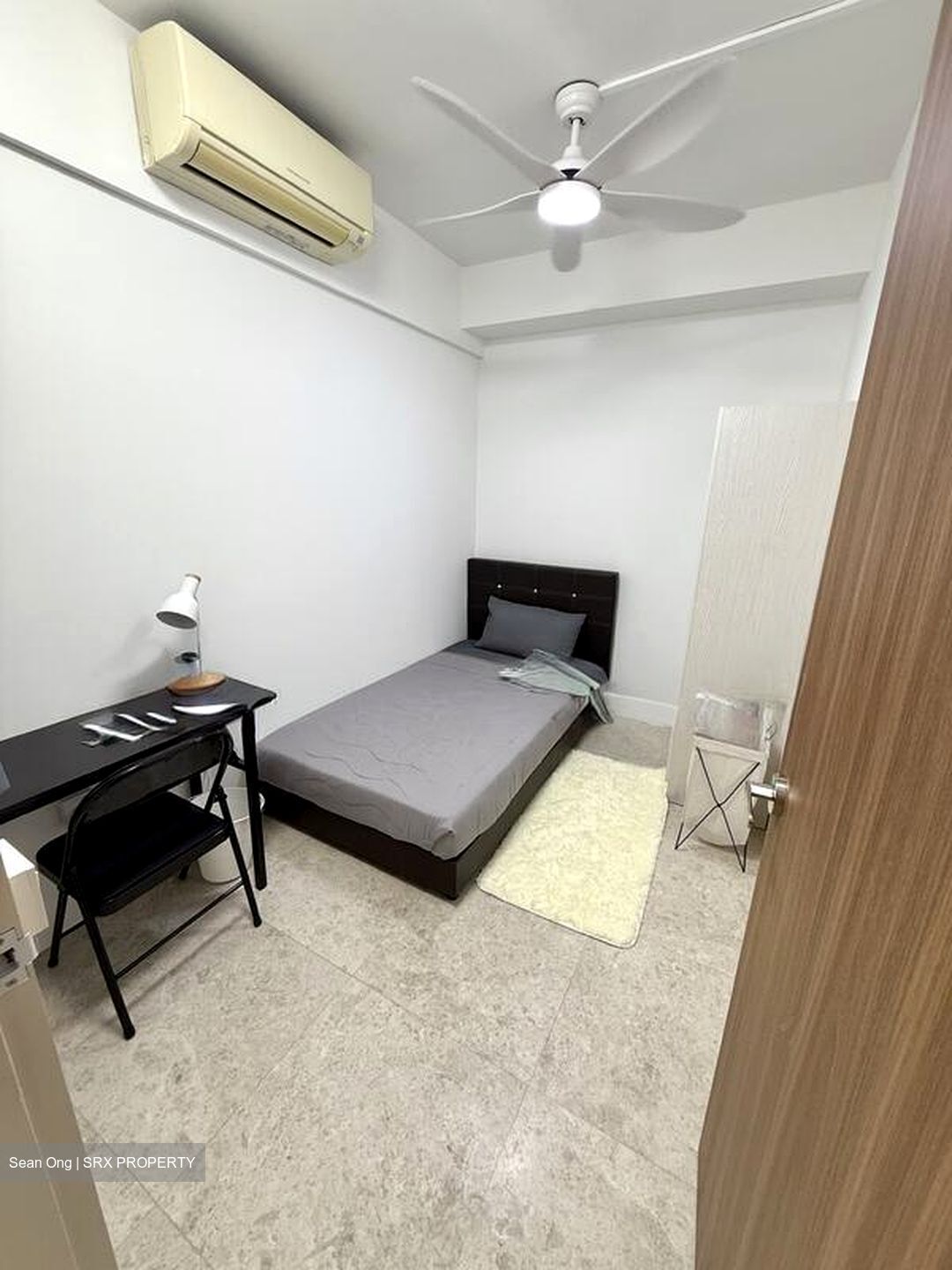 The Lakefront Residences (D22), Condominium #529922381